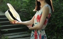 坐在学长的棒子上写作业作文视频